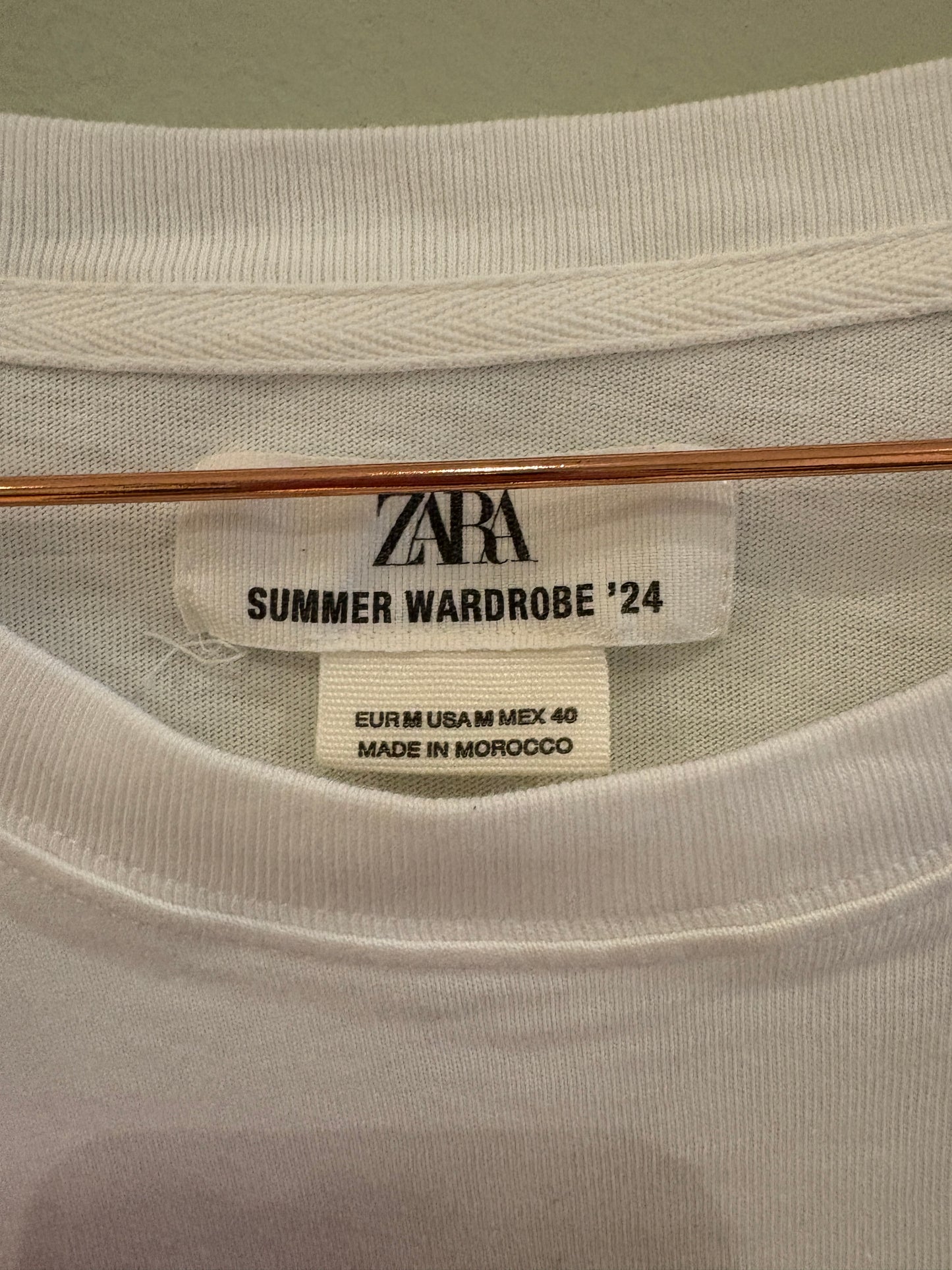 Zara Tee - M
