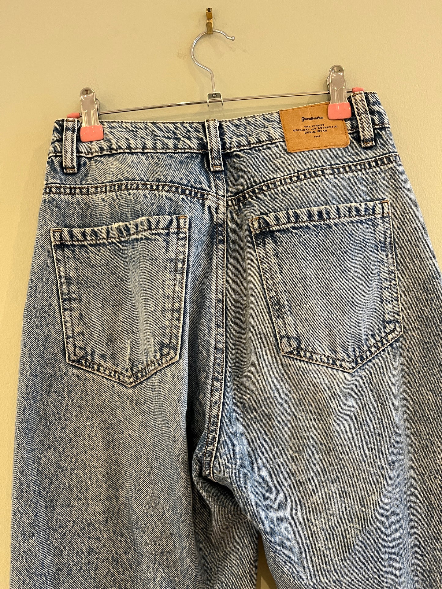Stradivarius Mom Jeans - Size 8