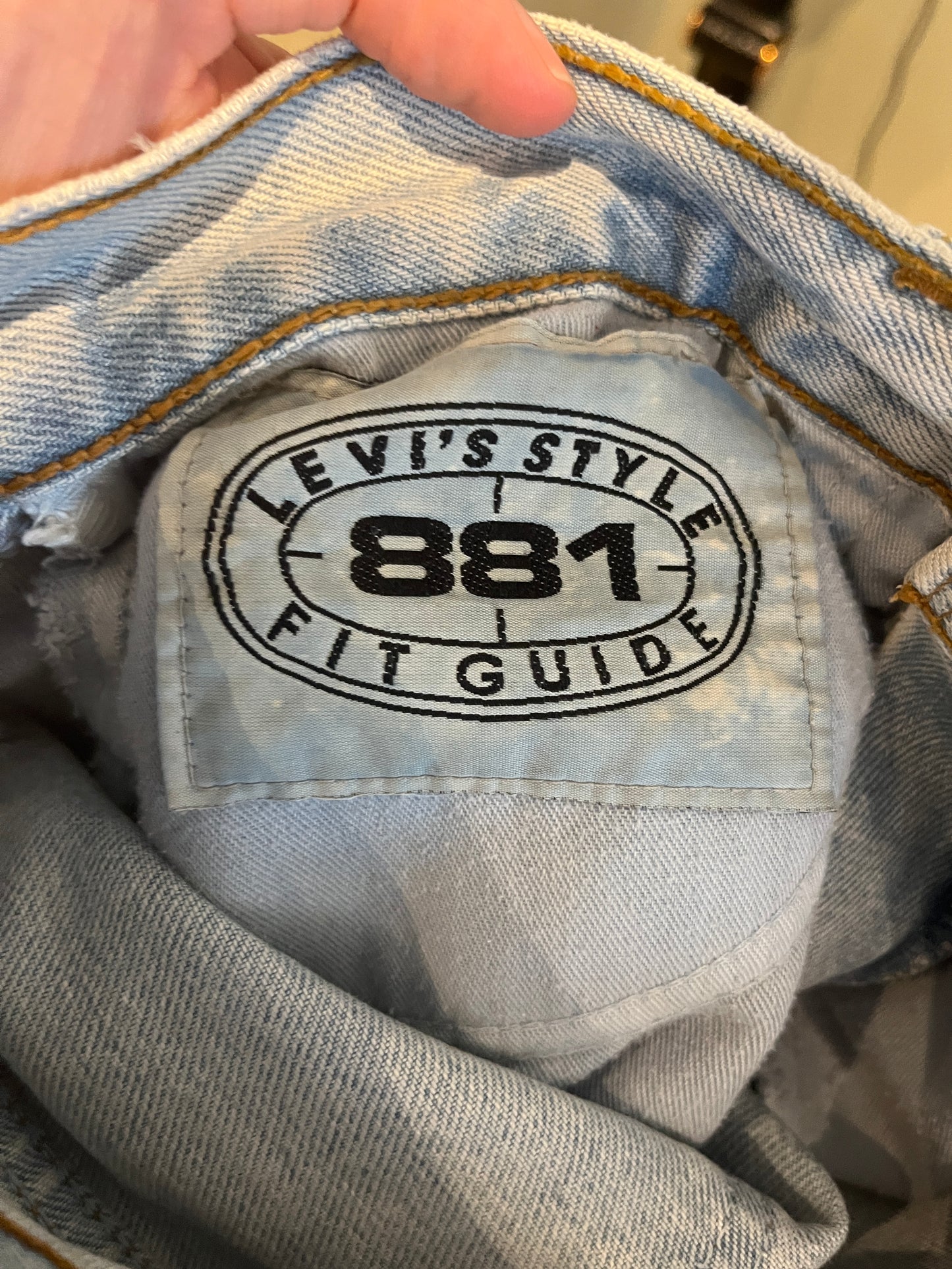 Levi's 881 Jeans - Size 30