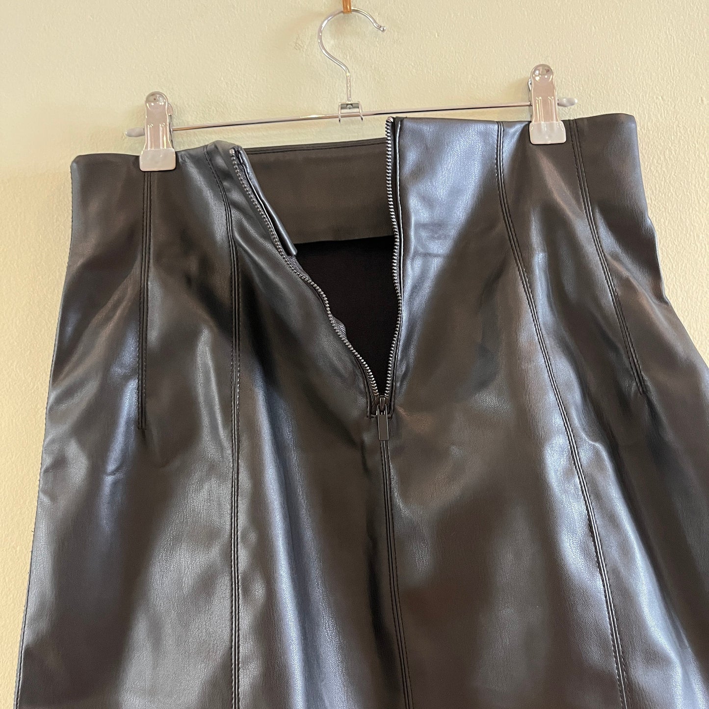 Zara Pleather Mini Skirt - Size L